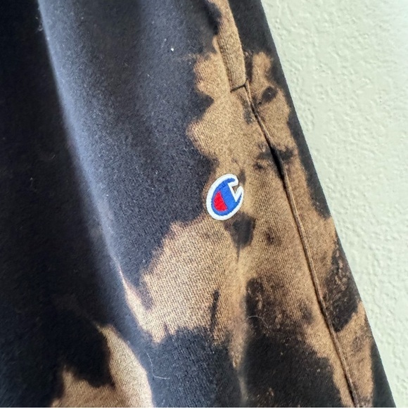 Champion Unisex Upcycled Bleach Dyed Jogger Style Sweatpants - Picture 2 of 4